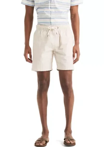 7" Striped Textured Pull On Short