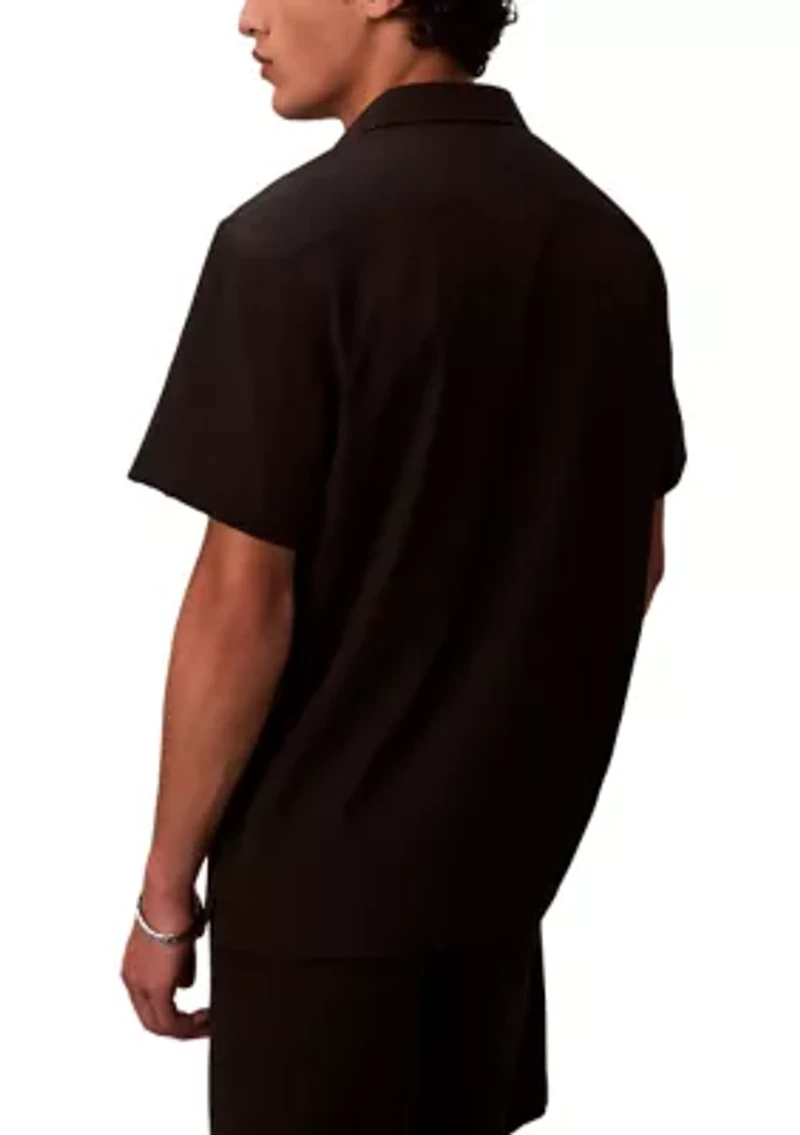 Men's Solid Seersucker Classic Button-Down Shirt