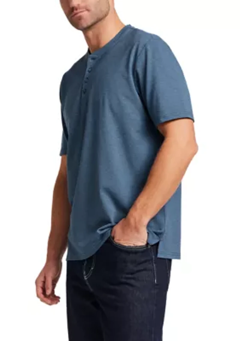 Men's Short Sleeve Textured Henley Shirt