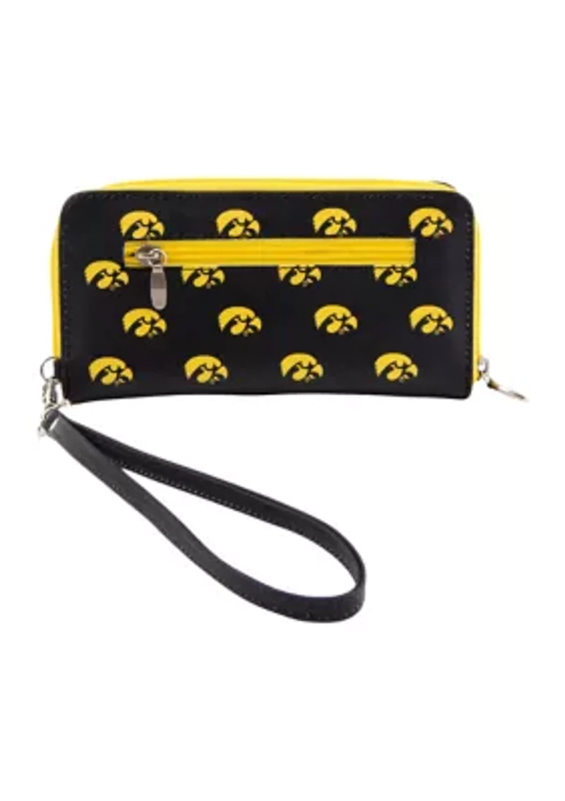 IOWA WRISTLET