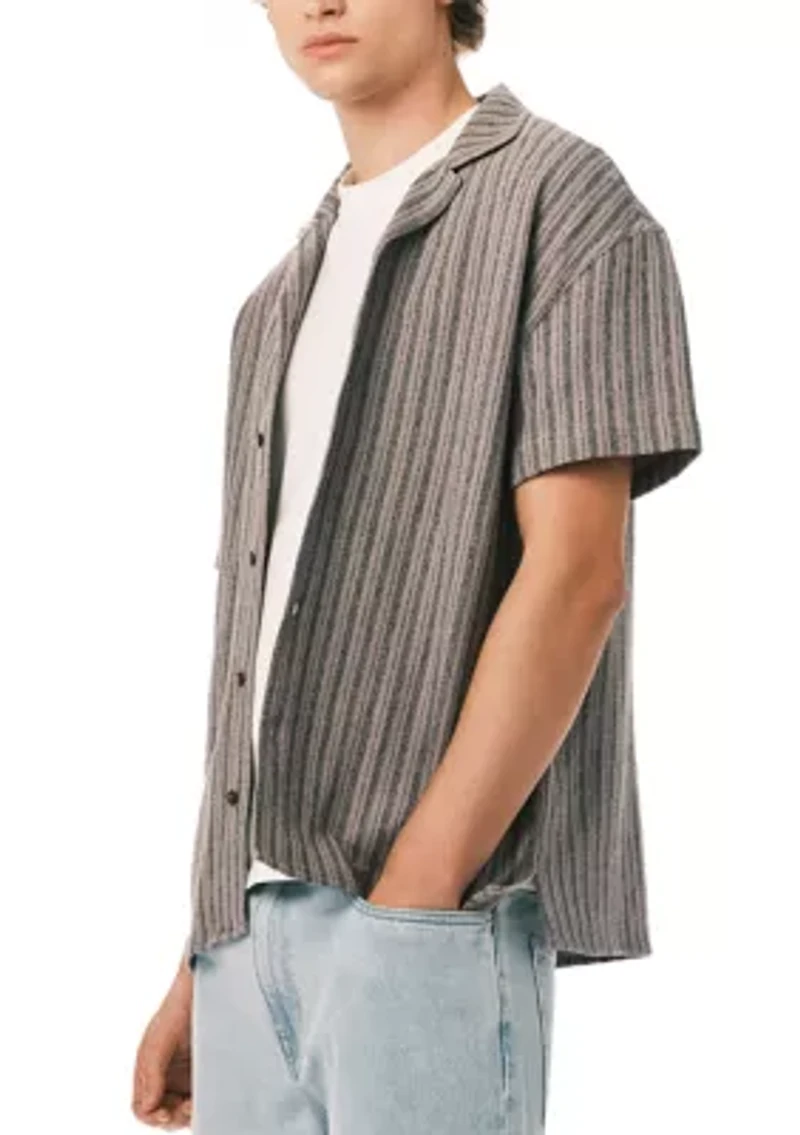 Men’s Short Sleeve Textured Stripe Boxy Knit Shirt