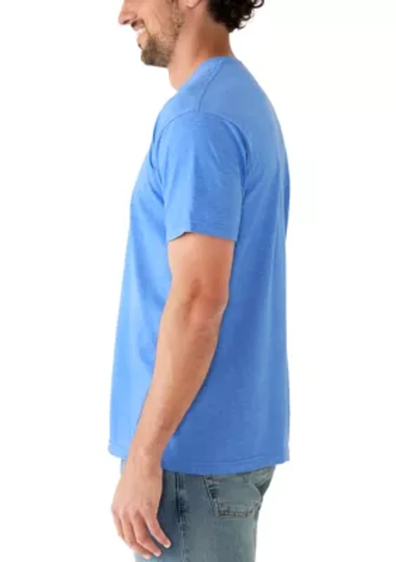 Men's Peanuts Flag Graphic T-Shirt