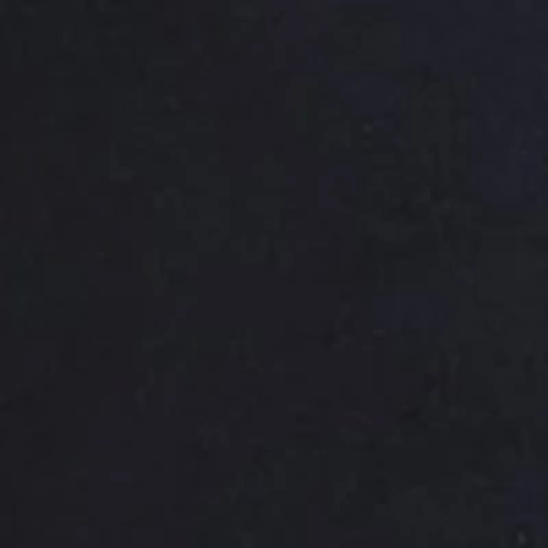 7" Stretch Twill Shorts