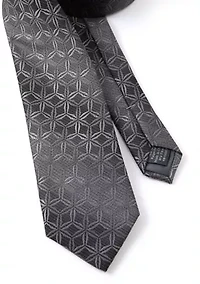 Ombré Tie