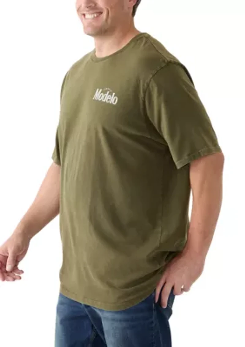 Big & Tall Short Sleeve Modelo Graphic T-Shirt