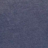 Modelo Logo Graphic T-Shirt