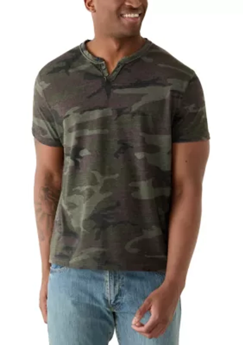 Men's Short Sleeve V-Neck Camo Crew Neck Shirt
