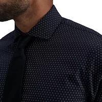 Haggar Men's Classic Fit Premium Comfort Spread Collar Dress Shirt