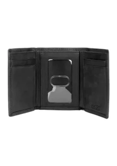 Hunt Three-Fold
