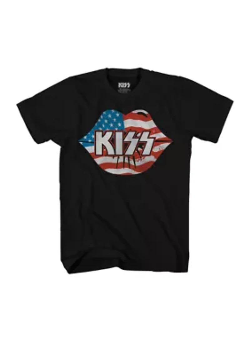 Short Sleeve Kiss Flag Graphic T-Shirt