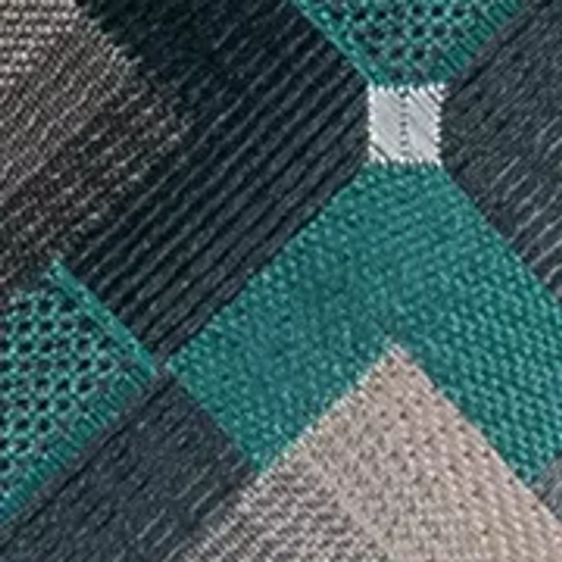 Connecting Geometric Tie
