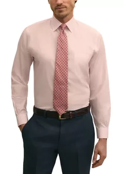 Men’s Regular Fit Non-Iron Spread Collar Check Broadcloth Dress Shirt
