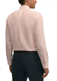 Men’s Regular Fit Non-Iron Spread Collar Check Broadcloth Dress Shirt