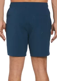 Men's Pull On Seersucker Solid 7'' Shorts