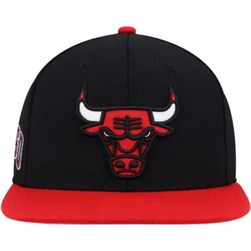 NBA Black/Red Chicago Bulls Side Core 2.0 Snapback Hat