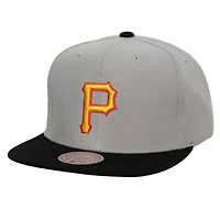 MLB Pittsburgh Pirates Cooperstown Collection Away Snapback Hat