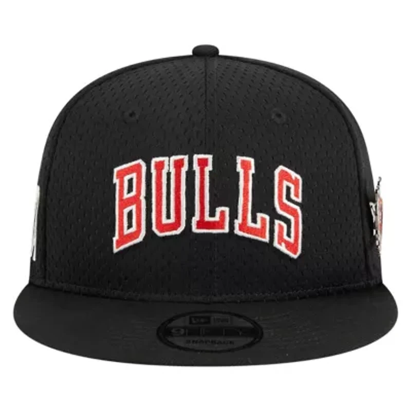 NBA Chicago Bulls -Up Pin Mesh 9FIFTY Snapback Hat