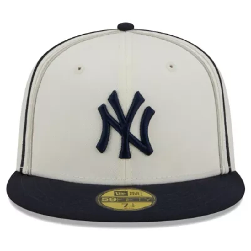 MLB Cream/Navy New York Yankees Chrome Sutash 59FIFTY Fitted Hat