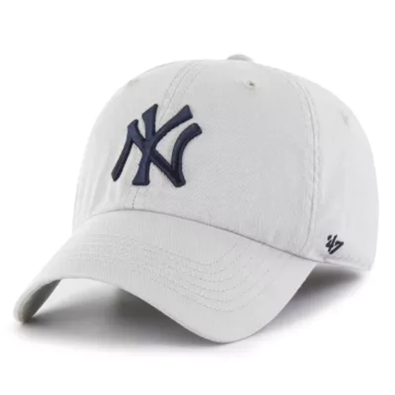MLB New York Yankees Franchise Logo Fitted Hat