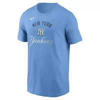 MLB Nike Light New York Yankees Early Innings Stack T-Shirt