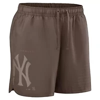 MLB Nike Light New York Yankees Statement Shorts