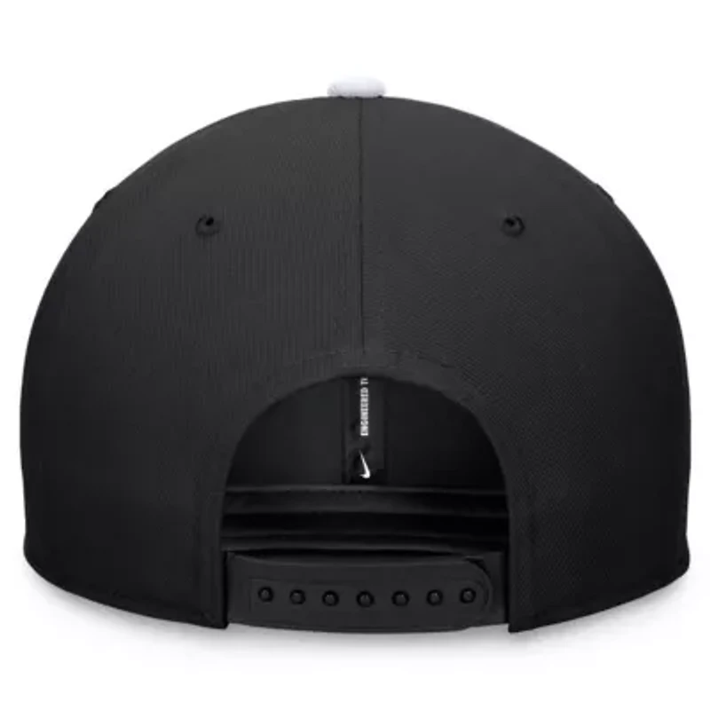 Chicago White Sox MLB Nike Black/White Chicago Sox Two-Tone Snapback Hat
