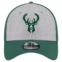 NBA Heather Gray/Hunter Milwaukee Bucks Two-Tone 39THIRTY Flex Hat