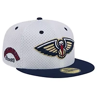 NBA White/Navy New Orleans Pelicans Throwback 2Tone 59FIFTY Fitted Hat