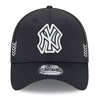 MLB New York Yankees 2024 Clubhouse 39THIRTY Flex Fit Hat