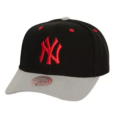 MLB New York Yankees Bred Pro Adjustable Hat