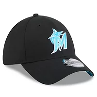MLB Miami Marlins 2024 Father's Day 39THIRTY Flex Hat