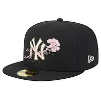 MLB New York Yankees Dotted Floral 59FIFTY Fitted Hat
