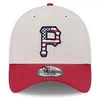 MLB Khaki/Red Pittsburgh Pirates 2024 Fourth of July 39THIRTY Flex Hat