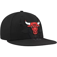 NBA Chicago Bulls Blackout Shadow Logo 59FIFTY Fitted Hat