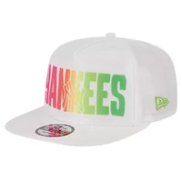 MLB New York Yankees Spring Spectrum Golfer Snapback Hat