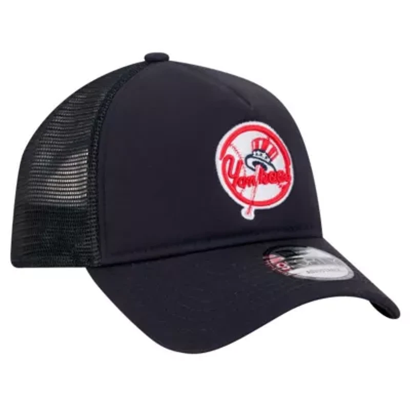 MLB New York Yankees 9FORTY A-Frame Trucker Adjustable Hat