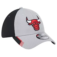 NBA Gray/Black Chicago Bulls Active Trim 39THIRTY Flex Hat