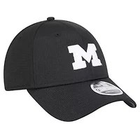 NCAA Michigan Wolverines Pivot 9FORTY Stretch-Snap Adjustable Hat