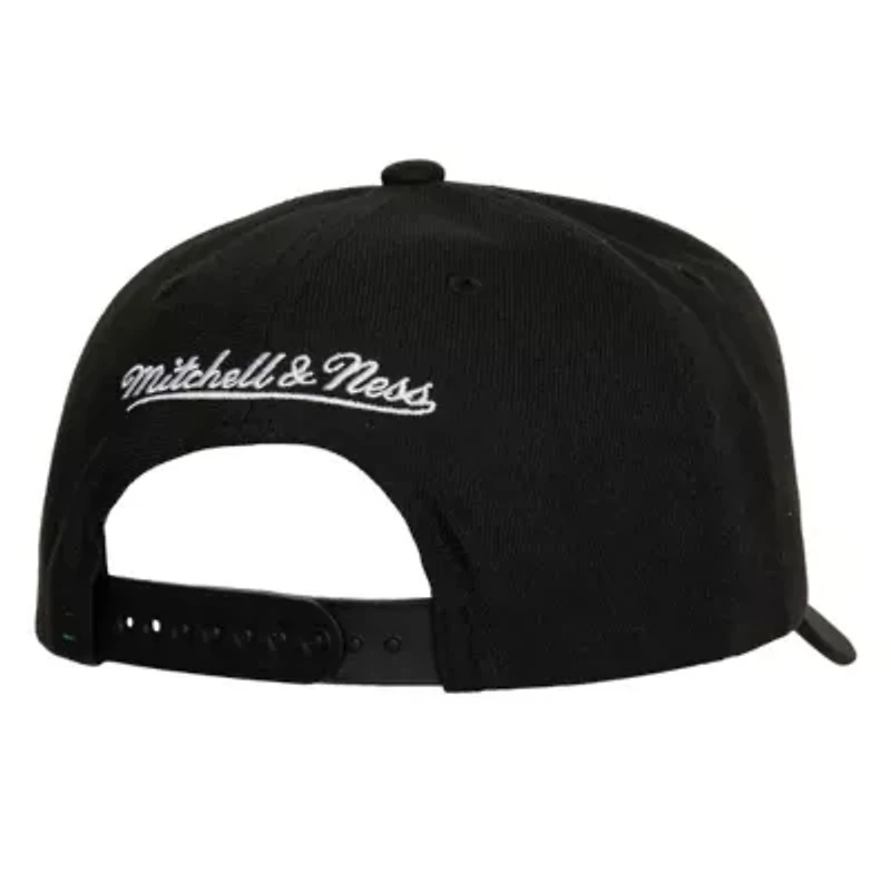 NHL Chicago Blackhawks Team Ground Pro Adjustable Hat