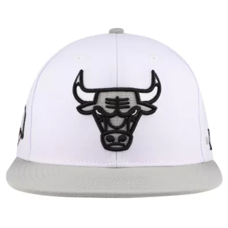 NBA Chicago Bulls Core Snapback Hat
