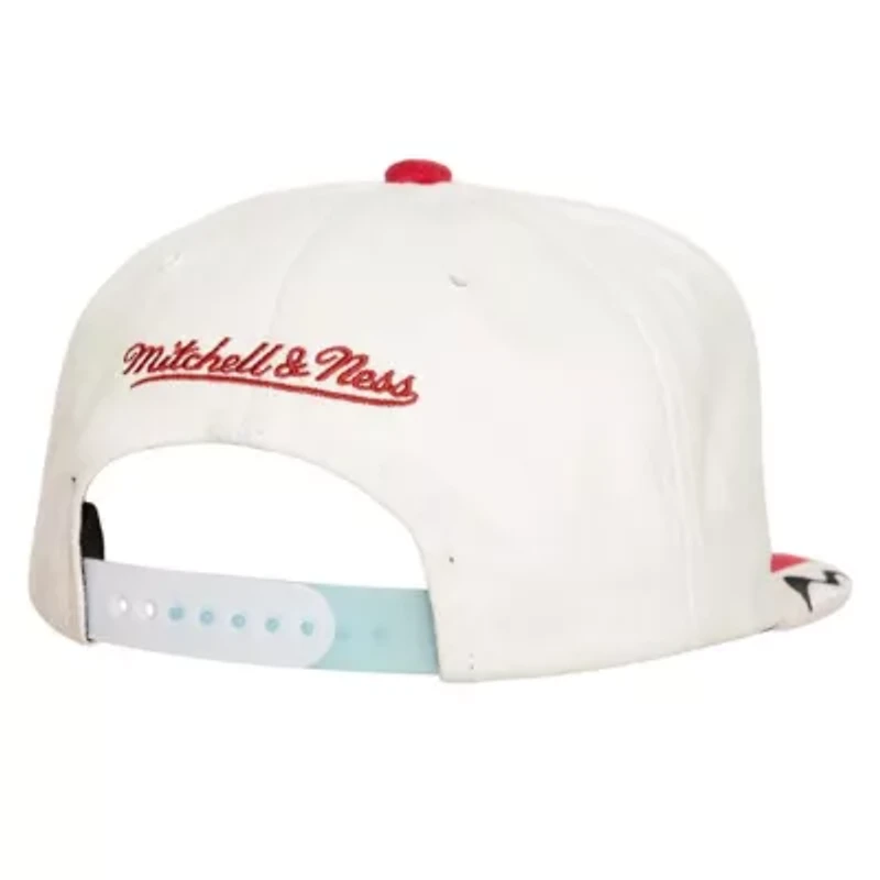 NBA White/Red Chicago Bulls Day 6 Snapback Hat