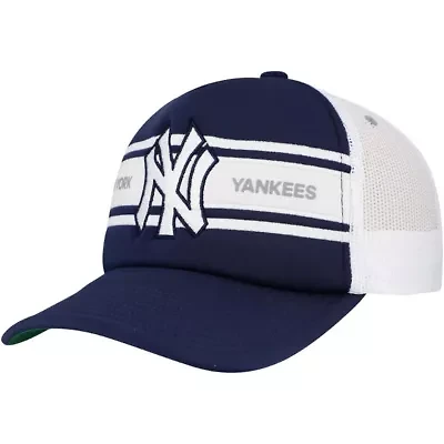 MLB New York Yankees Sideline Trucker Adjustable Hat