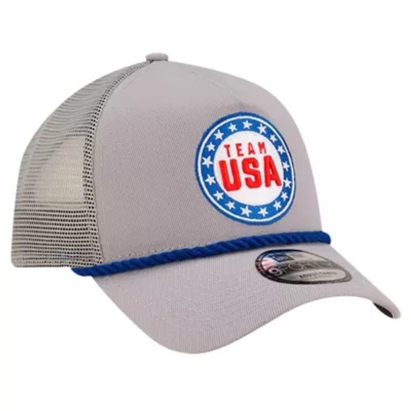 Olympics Looney Tunes x Team USA Badge Trucker 9FORTY Adjustable Hat