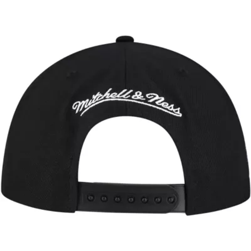 NHL Toronto Maple Leafs Core Top Spot Snapback Hat