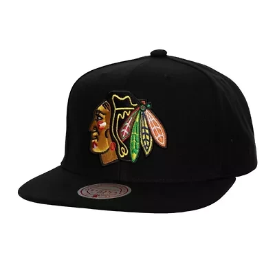 NHL Chicago Blackhawks Core Top Spot Snapback Hat