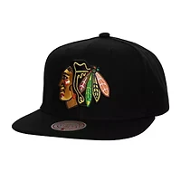 NHL Chicago Blackhawks Core Top Spot Snapback Hat