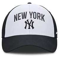 MLB Nike White/Navy New York Yankees Club Performance Adjustable Hat