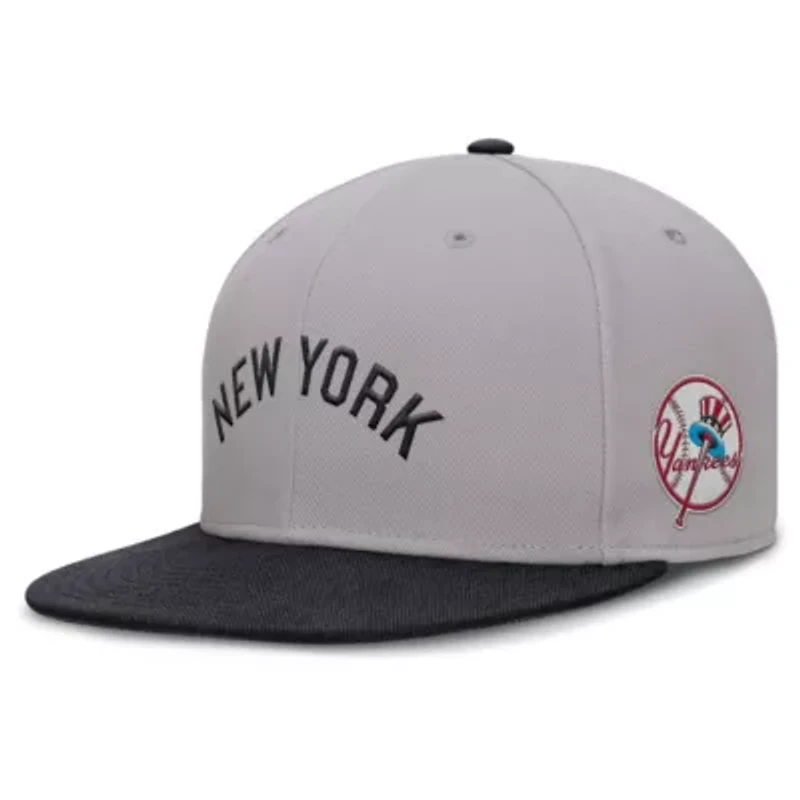 MLB Nike New York Yankees True Performance Fitted Hat