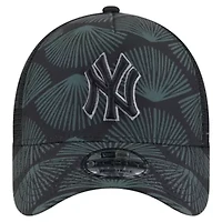 MLB New York Yankees 9FORTY A-Frame Trucker Adjustable Hat