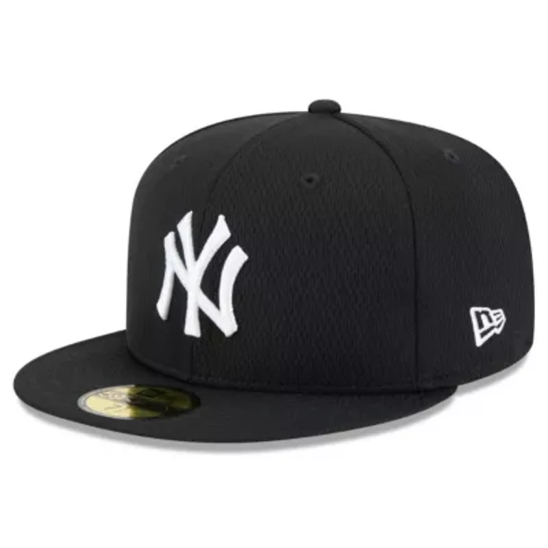 MLB New York Yankees 2025 Clubhouse 59FIFTY Fitted Hat